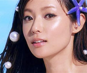 深田恭子が痩せた…全むっちり厨が泣いた！30歳のビキニ人魚ポカリスエットCM